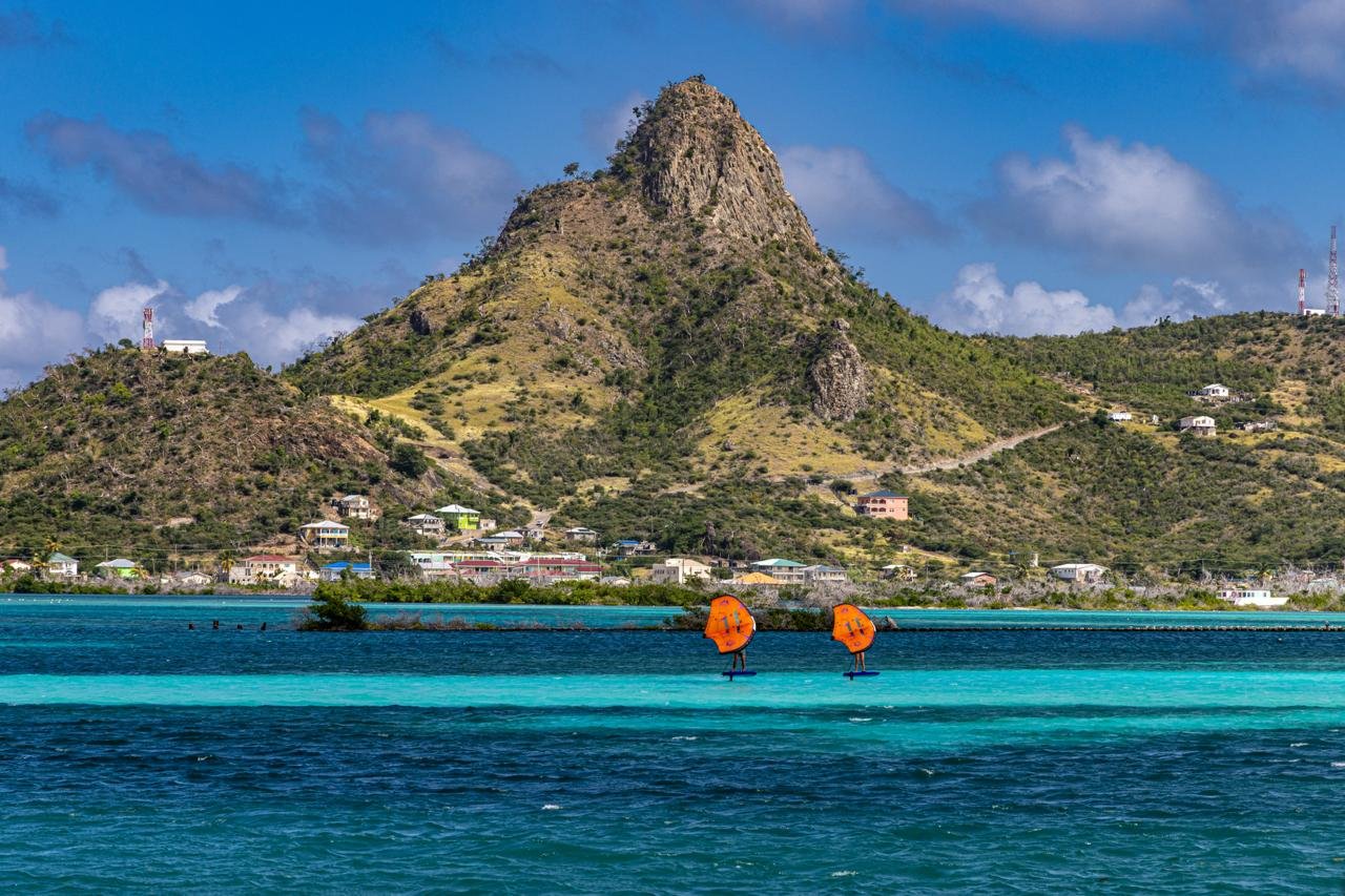 Sailing catamaran cruise in the Grenadines